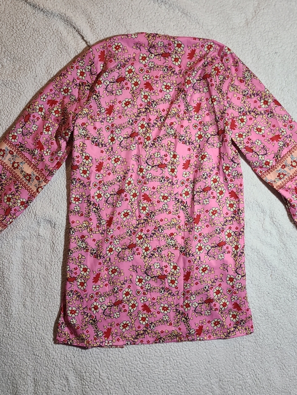 Women’s Small Capsule Wardrobe Top Bundle (Babaton, Blouse, Cardigan, Dressy) - Picture 3 of 14